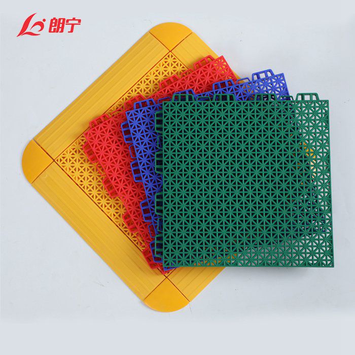 PP interlocking suspension floor